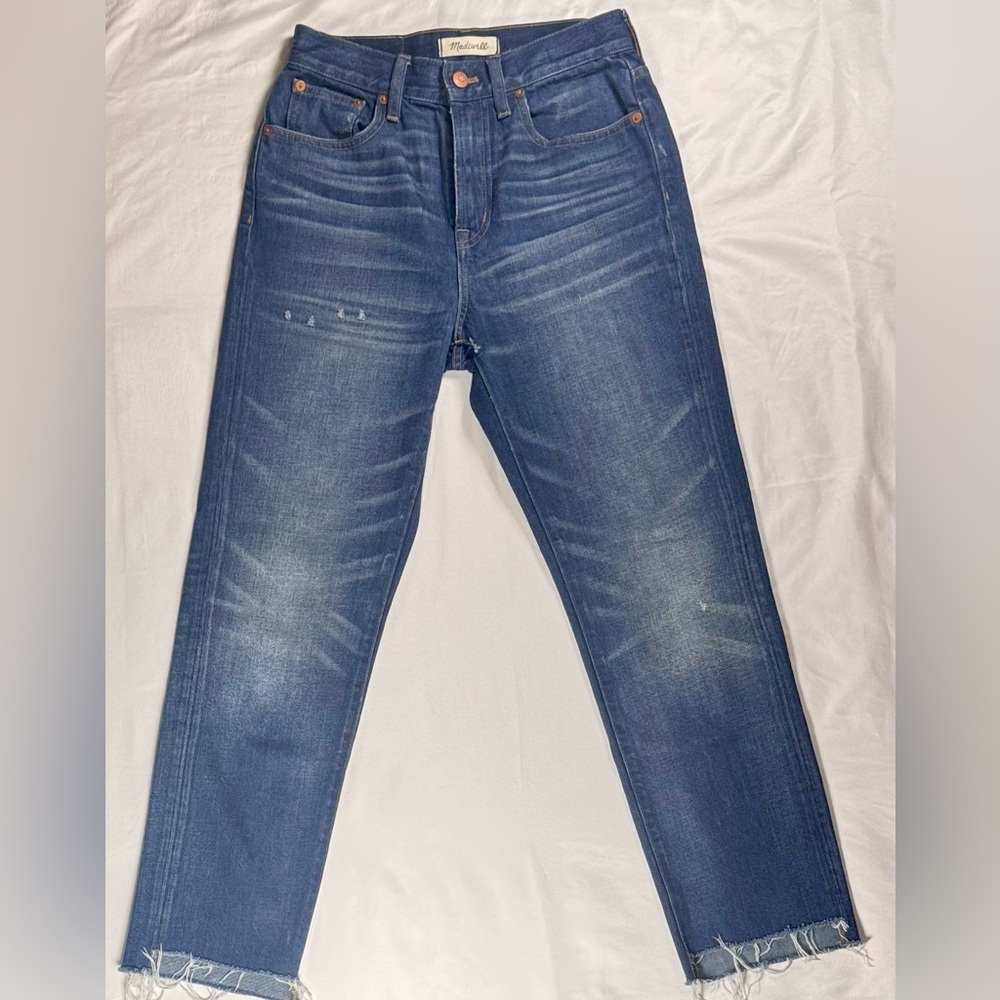 NWOT Madewell • THE PERFECT VINTAGE JEAN Step Hem Edition 25, distressed